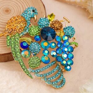 Colorful Crystal Parrot Brooch